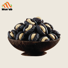 Ajwa Cashew Dates